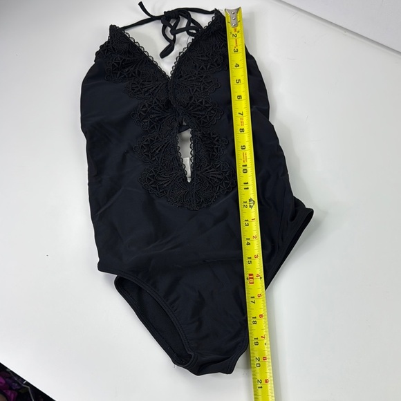 Hollister Chic Black High Cut One Piece Swimsuit size XS - Picture 6 of 8
